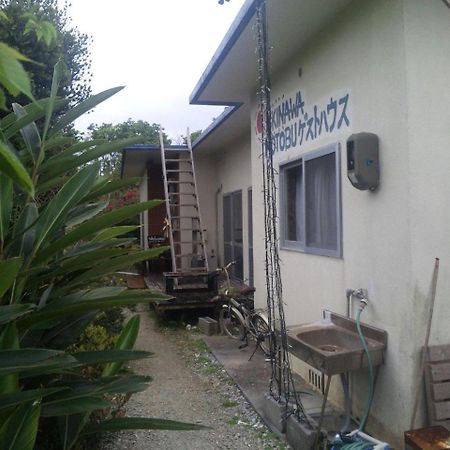 Okinawa Motobu Guest House Eksteriør billede